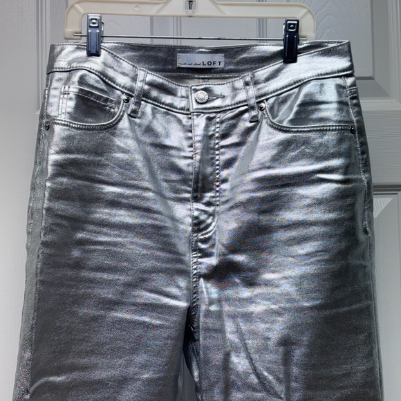 LOFT Metallic Silver Straight Leg Jeans – Size 27 / 4 – Statement Pants - Picture 6 of 10